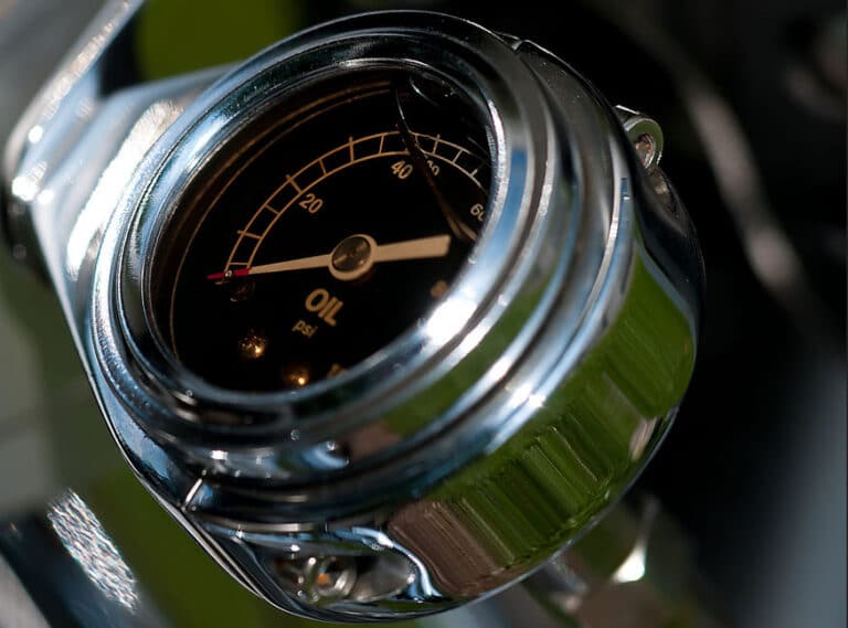 Oil meter